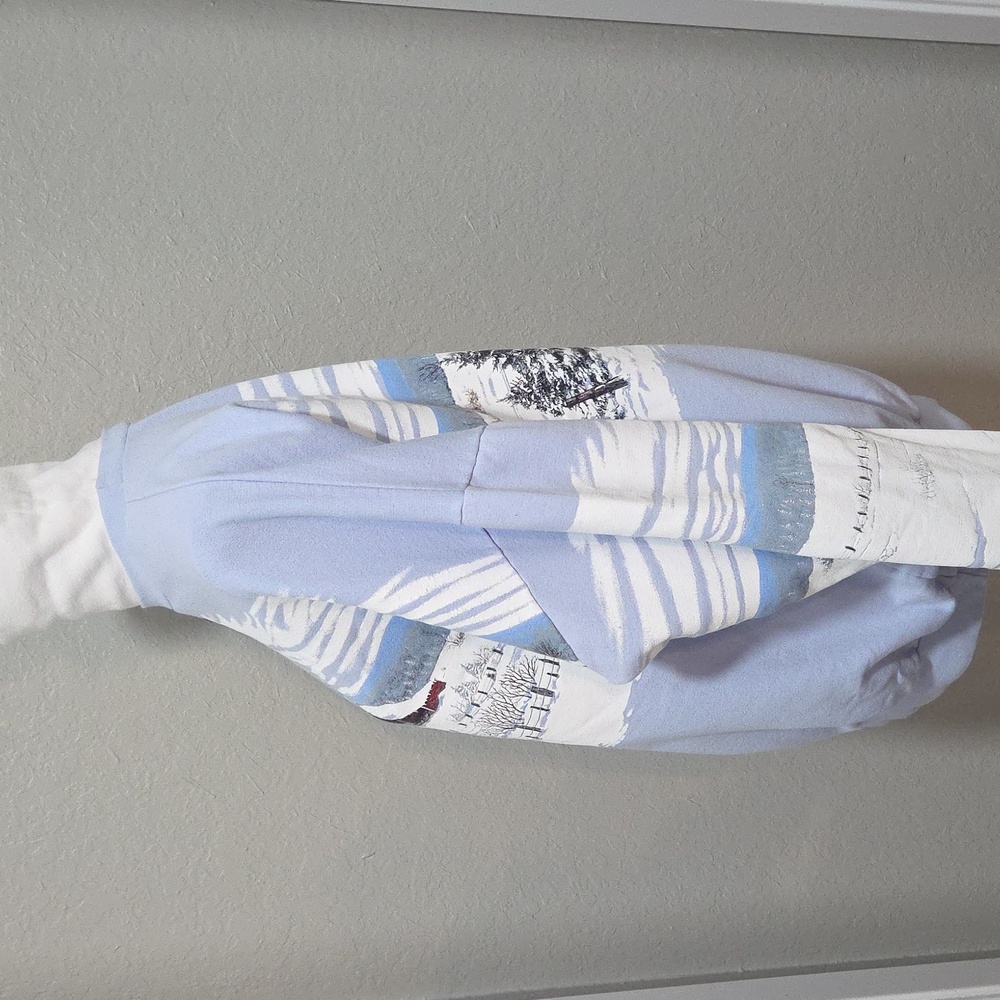 Vintage Winter Scene Turtleneck Sweatshirt - Picture 3 of 10